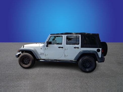 Used 2017 Jeep Wrangler Unlimited Sport w/ Quick Order Package 24S AWD/4WD image 5