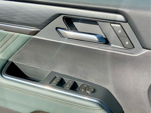 New 2026 GMC Acadia AT4 w/ LPO, Floor Liner Package image 54