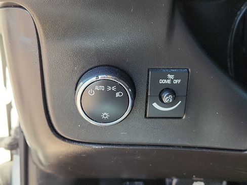 Used 2012 Chevrolet Express 2500 Work Van w/ Cold Climate Package image 13