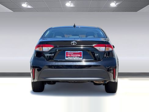 Used 2023 Toyota Corolla LE FWD image 9