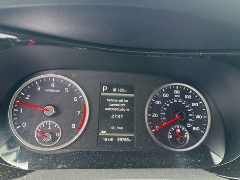 Used 2022 Kia K5 GT-Line image 11