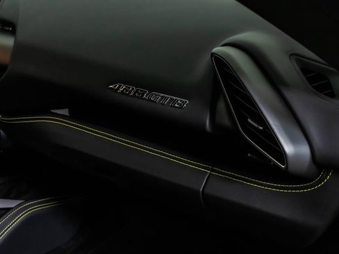 Certified 2019 Ferrari 488 GTB RWD image 48