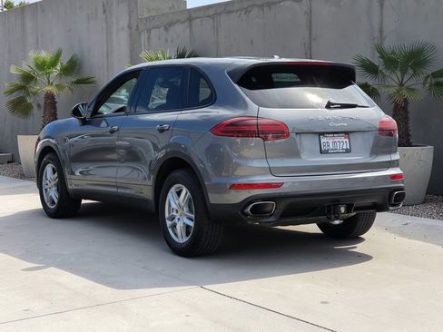 Used 2018 Porsche Cayenne image 3