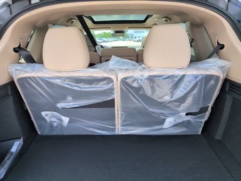 New 2026 Acura MDX SH-AWD image 11