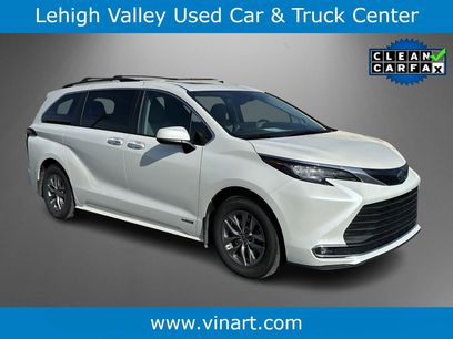 Used 2021 Toyota Sienna XLE w/ XLE Plus Package