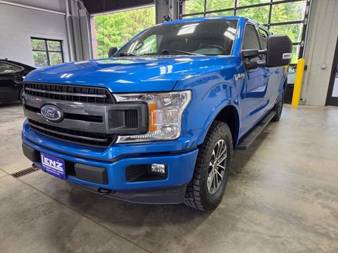 Used 2020 Ford F150 XLT w/ Equipment Group 302A Luxury AWD/4WD image 4