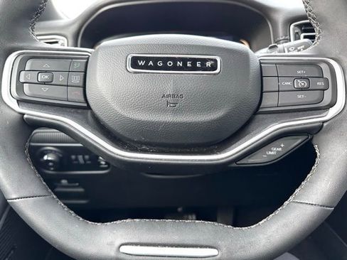 Used 2024 Jeep Wagoneer L Base w/ Premium Group I image 12