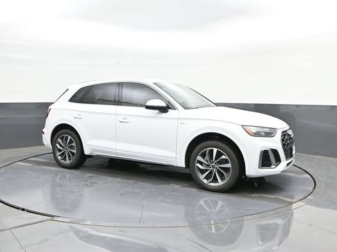 Used 2025 Audi Q5 2.0T Premium AWD/4WD image 16