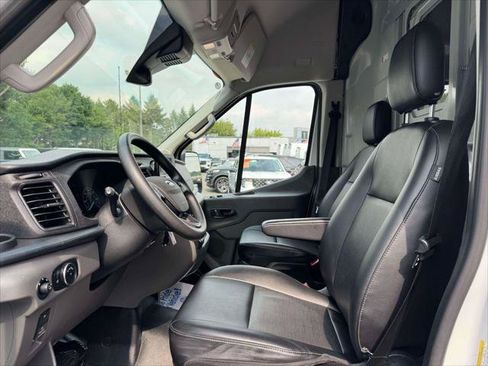 Used 2024 Ford Transit 250 148 High Roof Extended w/ Load Area Protection Package RWD image 16