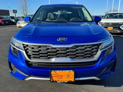 Used 2021 Kia Seltos LX image 9