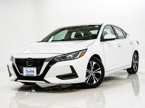 Used 2021 Nissan Sentra SV image 1