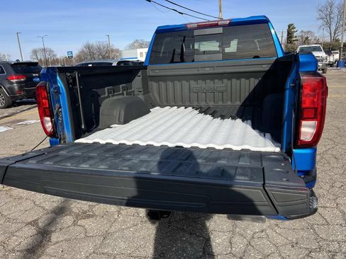 Used 2022 GMC Sierra 1500 Elevation w/ Elevation Premium Package AWD/4WD image 10
