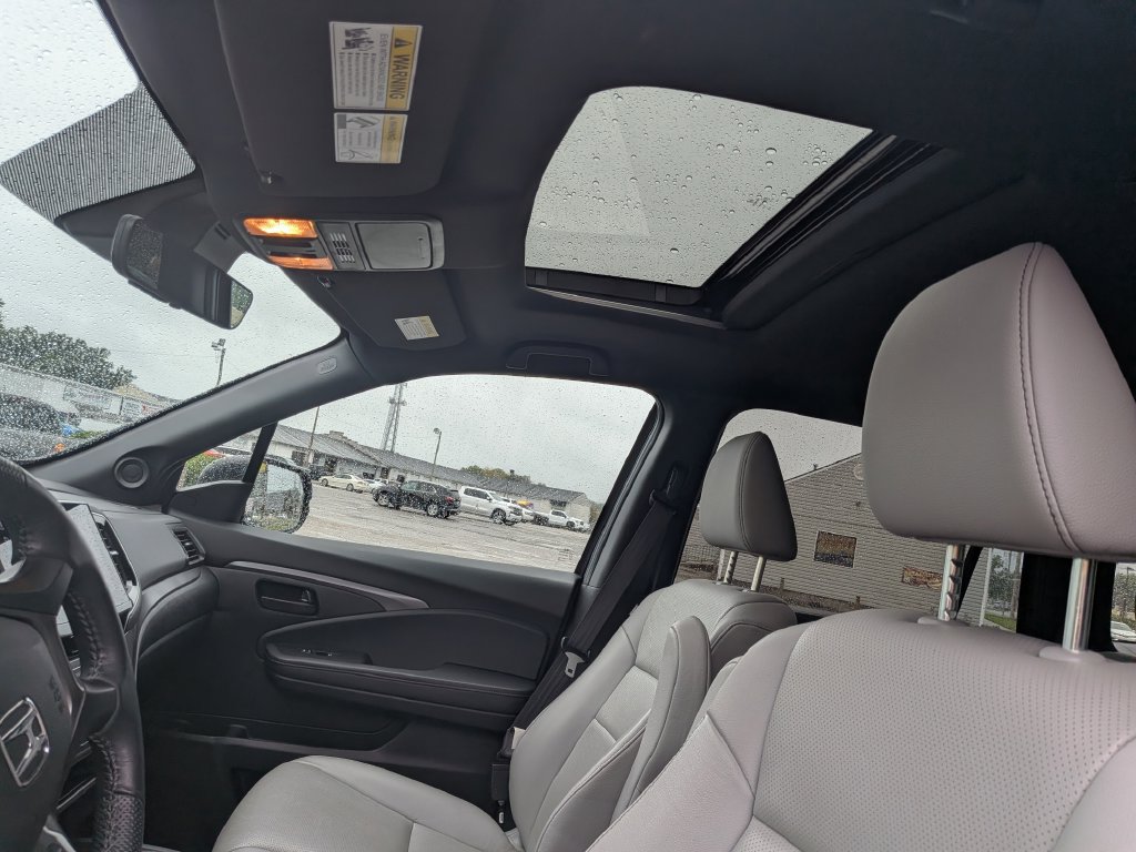 Used 2023 Honda Passport EX-L image 13
