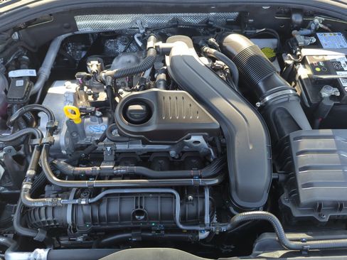 New 2025 Volkswagen Jetta SEL image 21