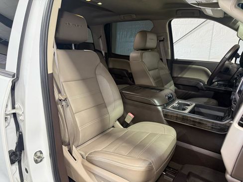 Used 2016 GMC Sierra 2500 Denali w/ Duramax Plus Package image 28