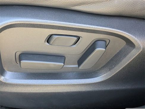 Used 2024 MAZDA CX-5 Carbon Edition image 17