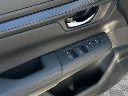Certified 2024 Honda CR-V EX image 9