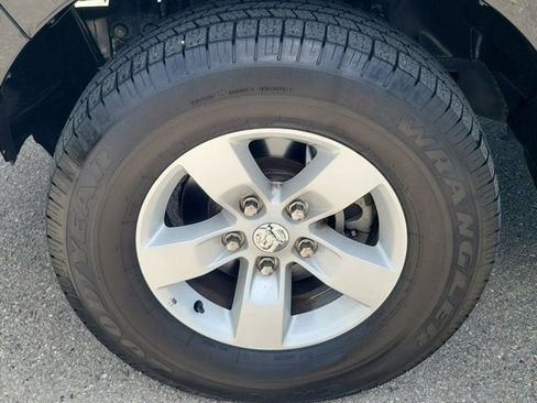 Used 2024 RAM 1500 Classic SLT RWD image 8