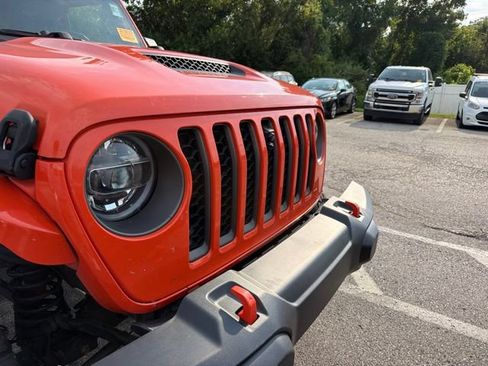 Used 2020 Jeep Gladiator Rubicon AWD/4WD image 9