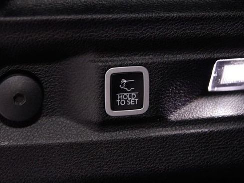 Used 2023 Jeep Grand Cherokee L Limited w/ Trailer Tow Group (B) image 24