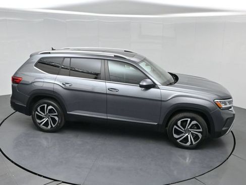 Used 2023 Volkswagen Atlas SEL AWD/4WD image 45