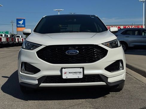 Certified 2022 Ford Edge ST-Line w/ Class II Trailer Tow Package AWD/4WD image 38