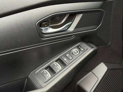 Used 2024 Honda Accord LX image 17