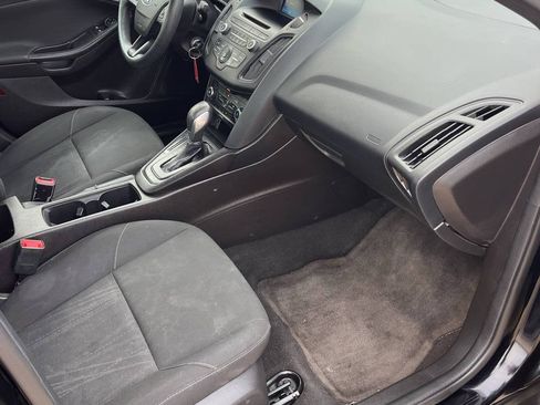 Used 2017 Ford Focus S FWD image 18