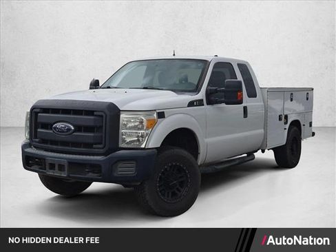 Used 2015 Ford F250 XL w/ Power Equipment Group AWD/4WD image 1