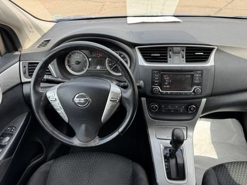 Used 2015 Nissan Sentra SR FWD image 17