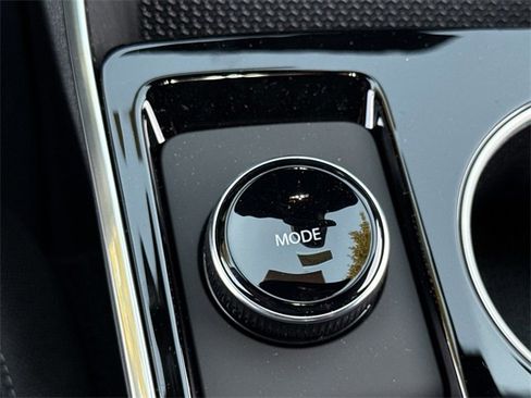 New 2026 Chevrolet Equinox LT image 19