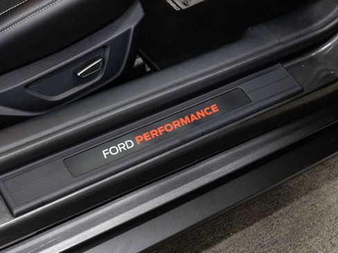 Used 2017 Ford Mustang Shelby GT350 RWD image 21