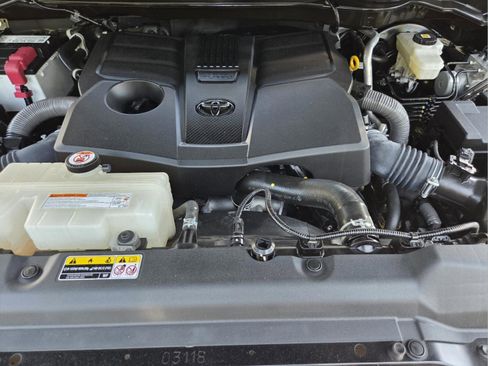 Used 2022 Toyota Tundra Platinum w/ Advanced Package RWD image 28