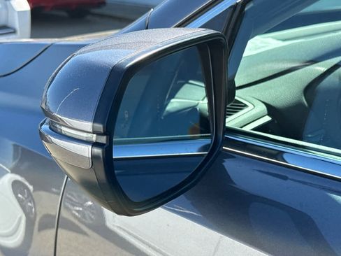 Used 2021 Honda CR-V Touring image 8