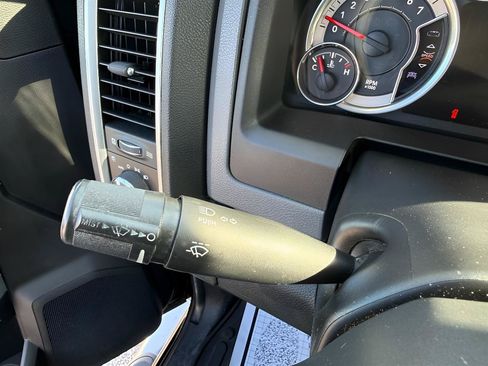 Used 2016 RAM 1500 Big Horn AWD/4WD image 17