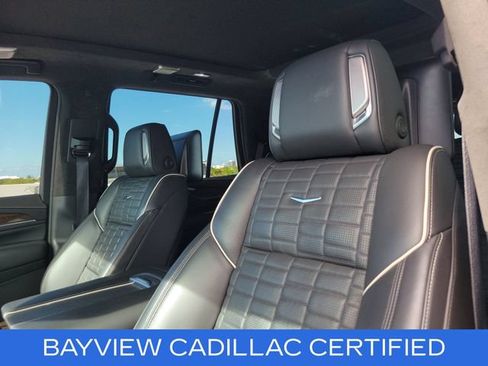 Used 2024 Cadillac Escalade Sport Platinum w/ LPO, ONYX Package AWD/4WD image 26