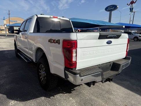 Used 2022 Ford F250 Lariat w/ Lariat Value Package image 3
