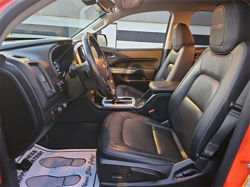 Certified 2020 Chevrolet Colorado ZR2 w/ ZR2 Dusk Special Edition image 18