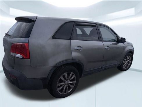 Used 2011 Kia Sorento EX w/ Limited Pkg image 8