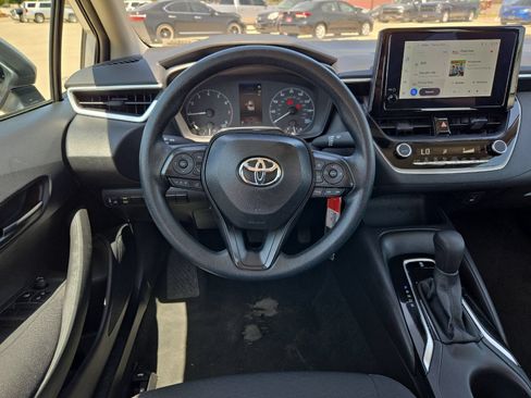 Certified 2025 Toyota Corolla LE FWD image 13