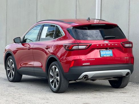 Used 2023 Ford Escape Platinum image 30