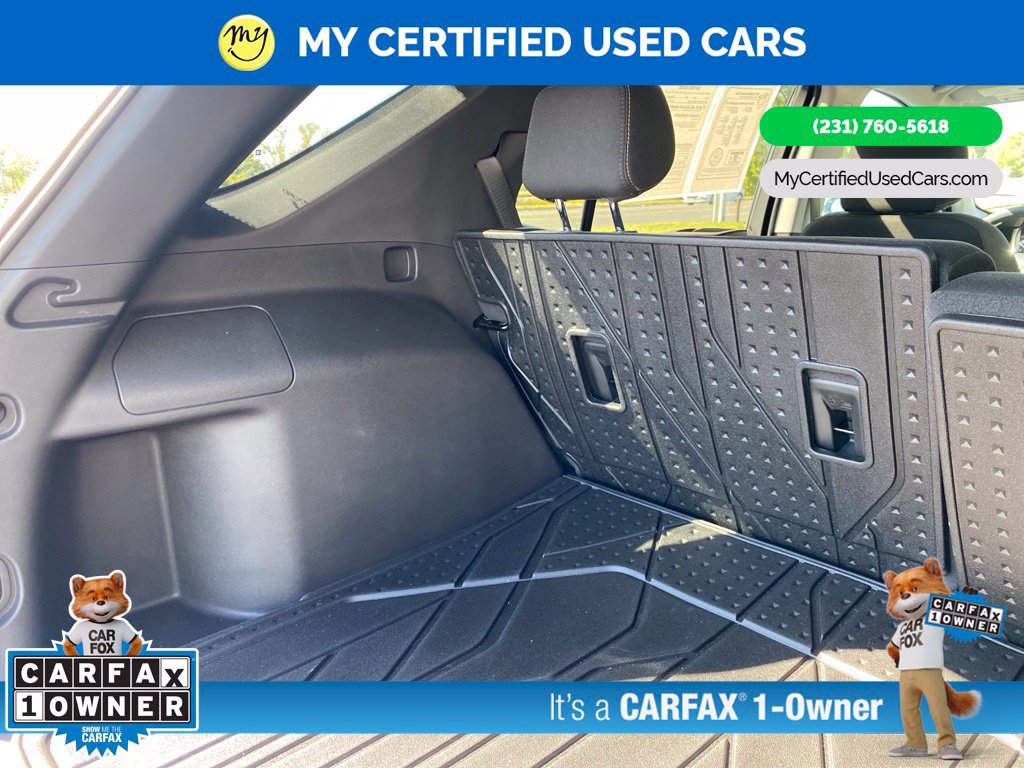 Used 2024 Chevrolet Equinox LT w/ LPO, Floor Liner Package AWD/4WD image 9