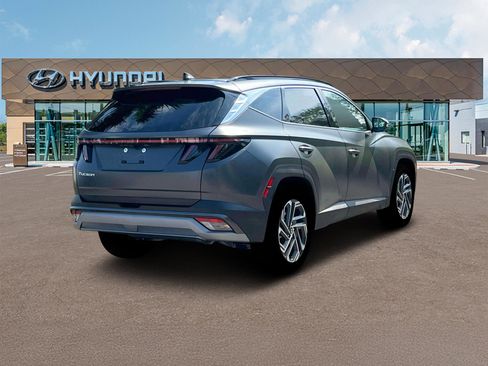 New 2025 Hyundai Tucson Limited image 7