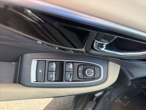 Used 2024 Subaru Outback Limited AWD/4WD image 5