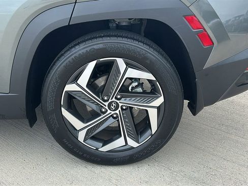 Certified 2023 Hyundai Tucson Limited FWD image 18