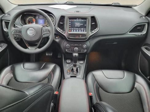 Used 2022 Jeep Cherokee Trailhawk AWD/4WD image 12