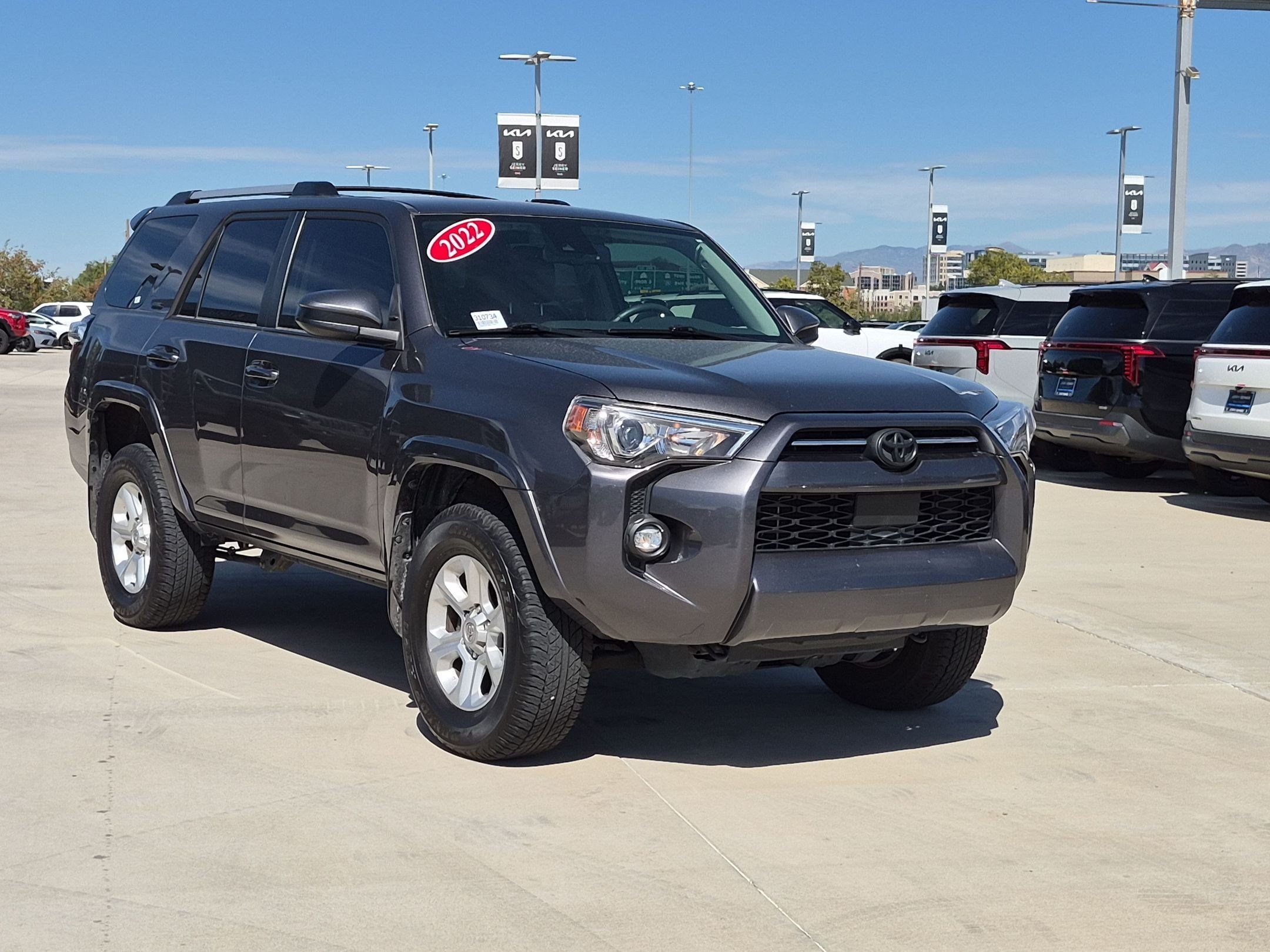 Used 2022 Toyota 4Runner SR5 AWD/4WD image 8