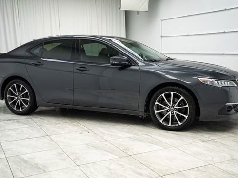 Used 2015 Acura TLX V6 w/ Advance Package FWD image 2