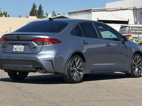 Used 2021 Toyota Corolla XSE w/ Carpet Mat Package (TMS) FWD image 4