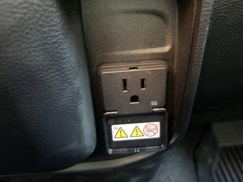 New 2026 RAM 1500 Classic Warlock image 25